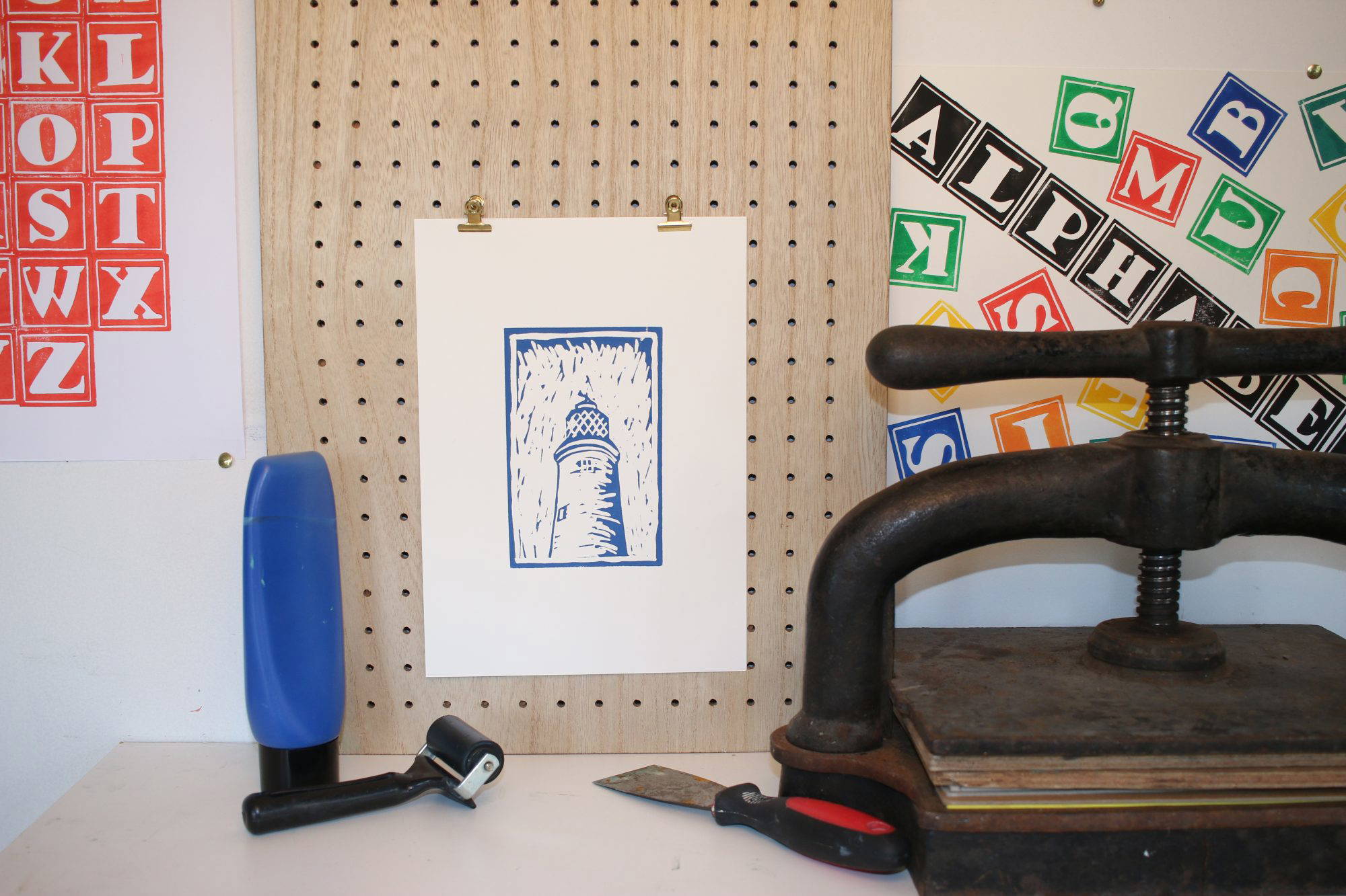 IMG_9974 Linoprint of lighthouse