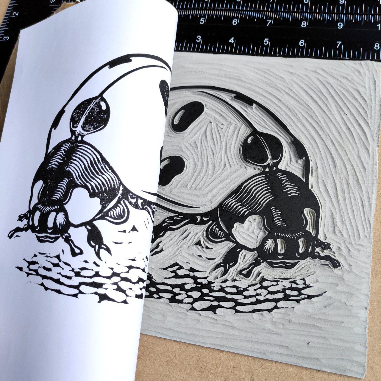 Ladybird linocut blog 3 monstera leaf carved onto SoftCut, ink tray with green block printing ink