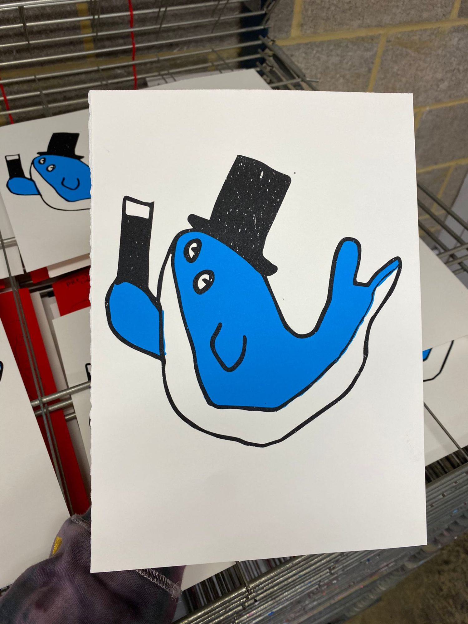 Children learning to linoprint